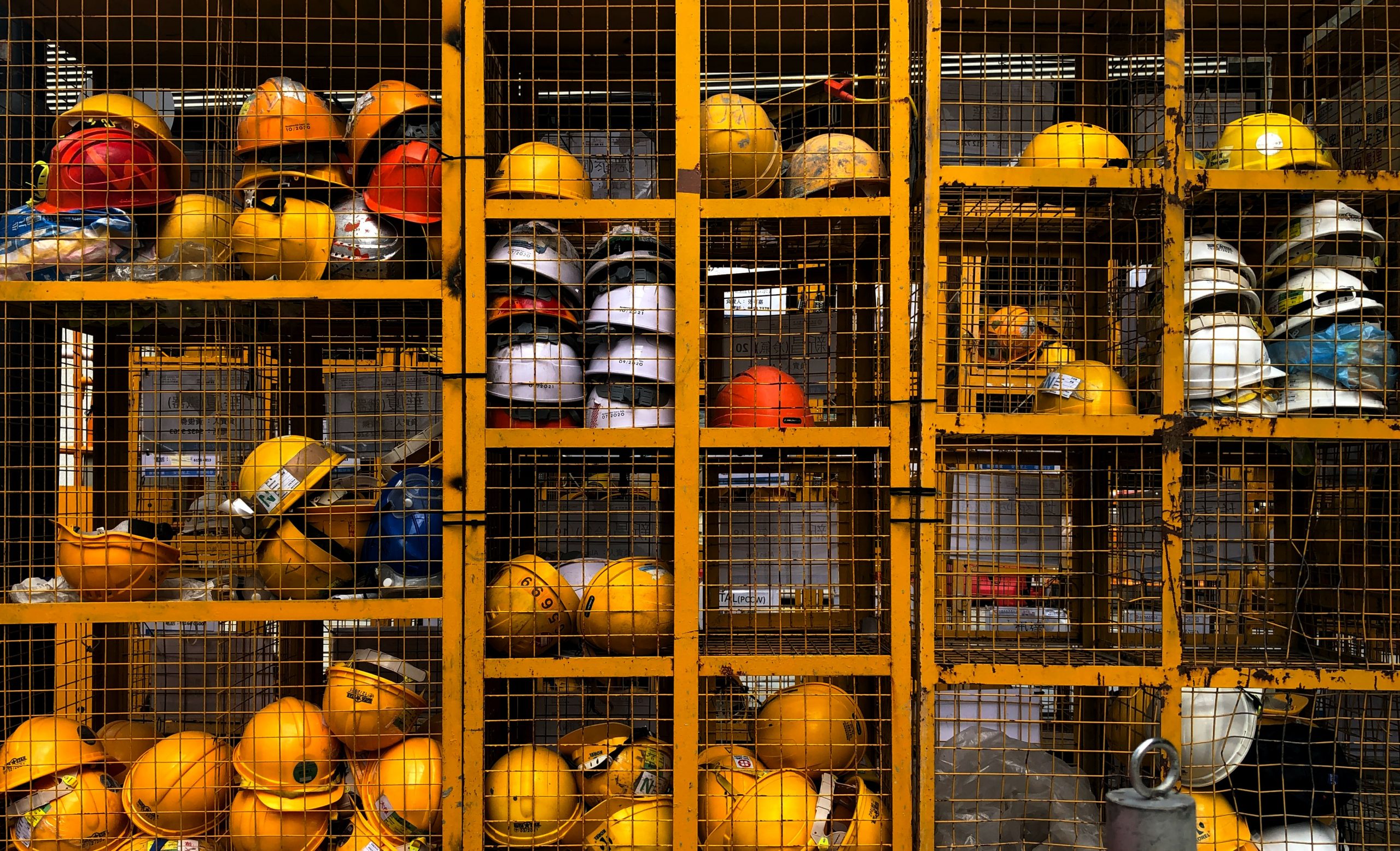El estudio definitivo del MIT: no temas a los robots, sino a las instituciones laborales obsoletas