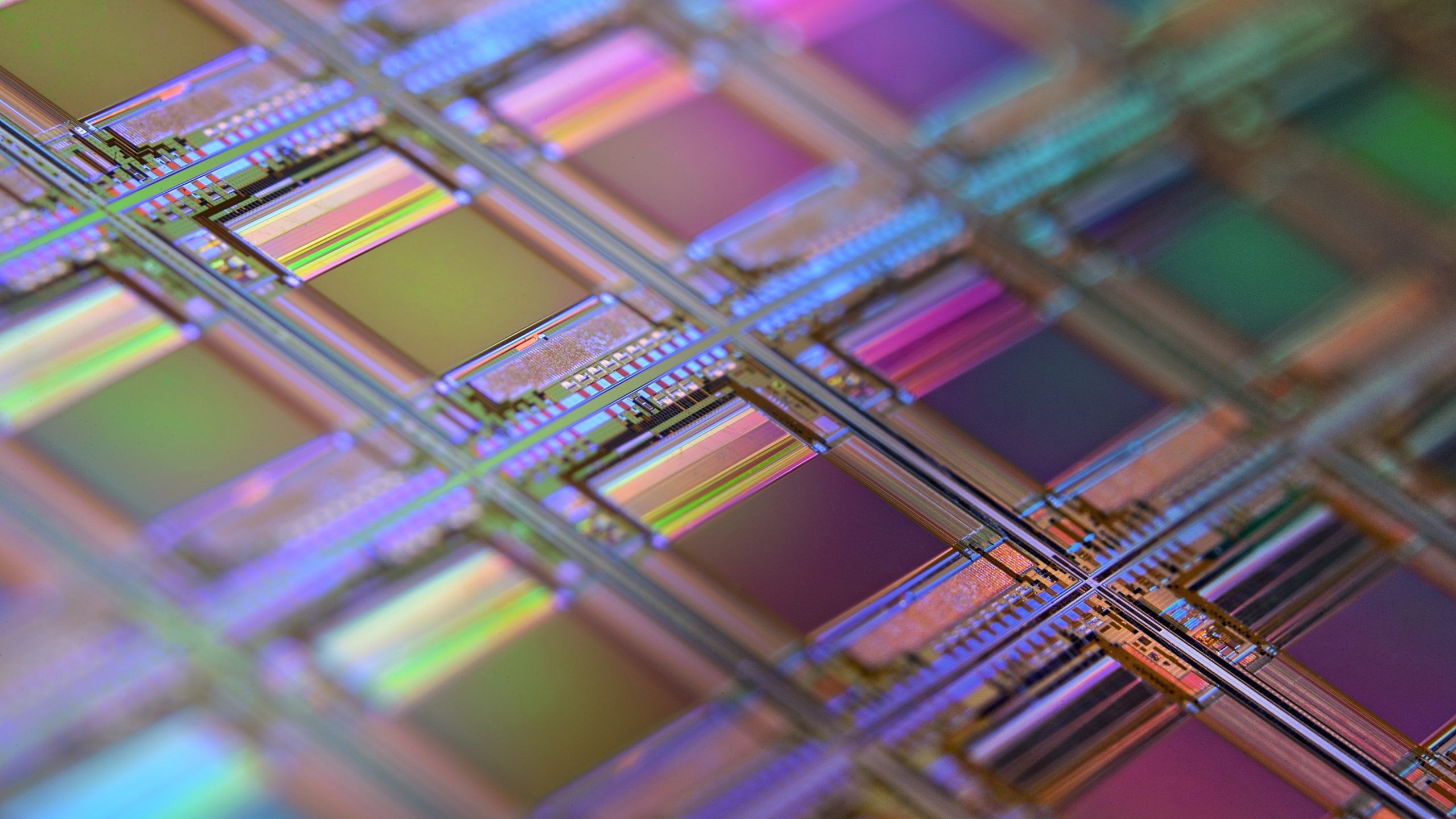 Pon la microelectrónica en tu industria