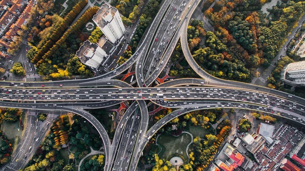 La IA puede reducir en 70.000 millones de dólares anuales los daños en infraestructuras críticas, pero urge coordinación