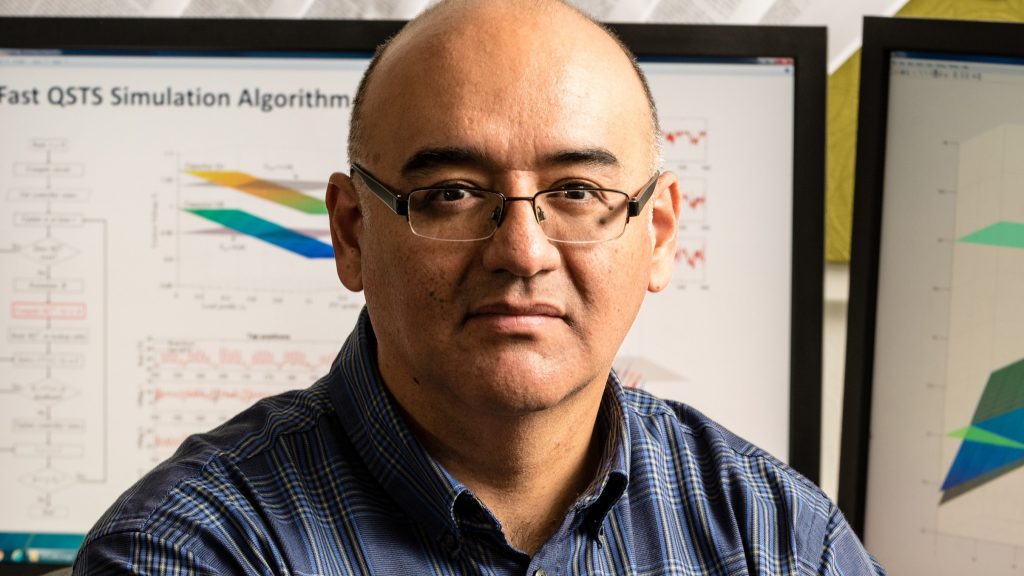 El investigador y profesor de Georgia Tech, Santiago Grijalva.